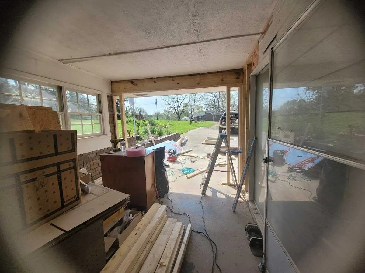 Air movers and dehumidifier for Water Mitigation Services in New Orleans